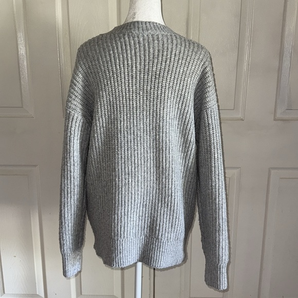 Lucky Brand Gray With Blue Intarsia Ribbed Crew Neck Sweater - Picture 4 of 7
